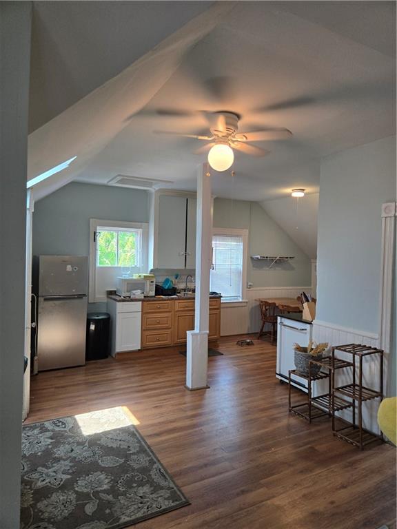 73 Beacon Avenue Property Photo 32