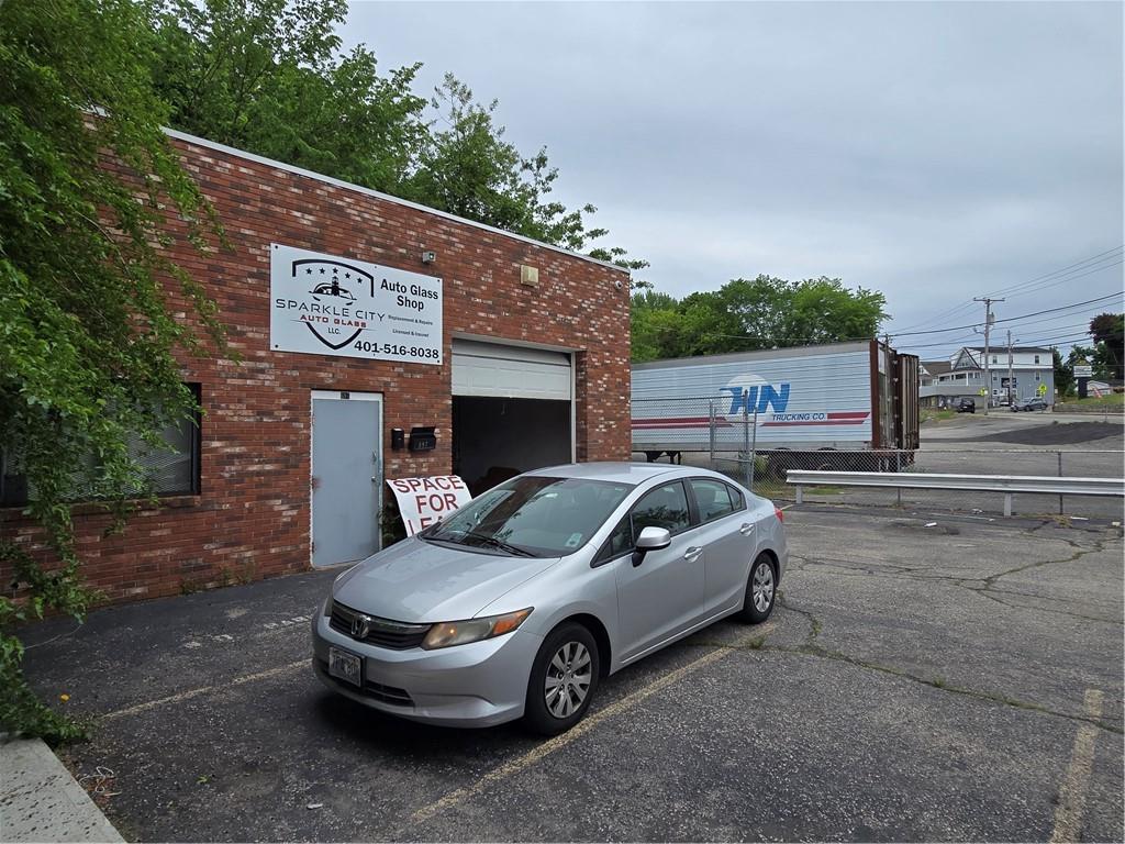 697 Killingly Street Property Photo 2