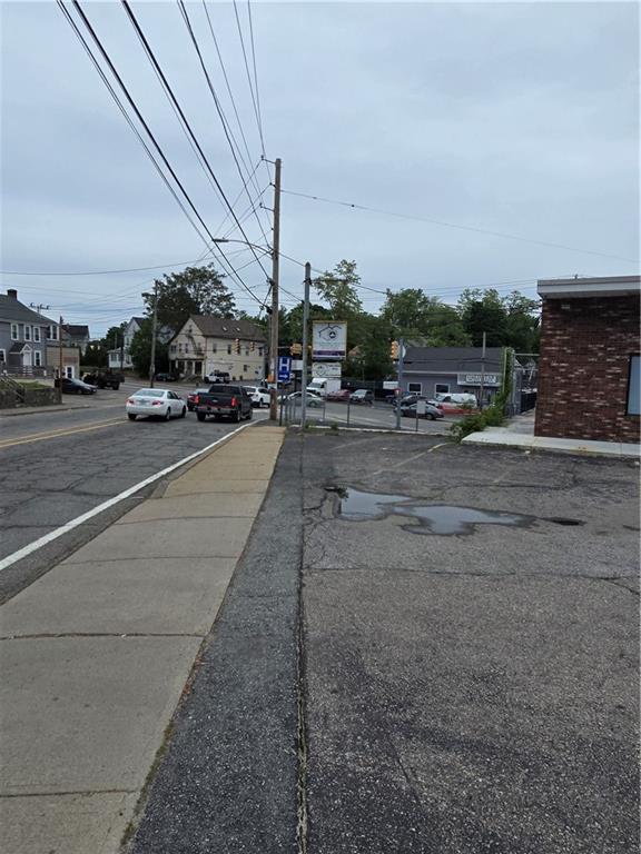 697 Killingly Street Property Photo 4