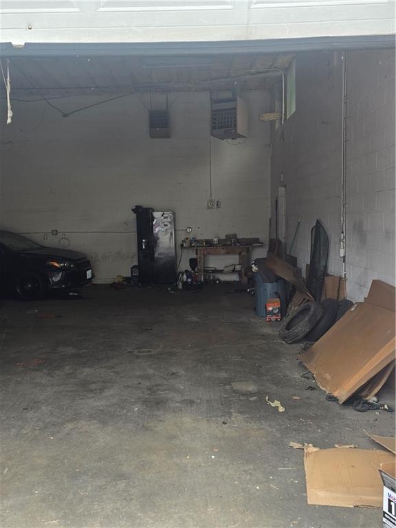 697 Killingly Street Property Photo 8