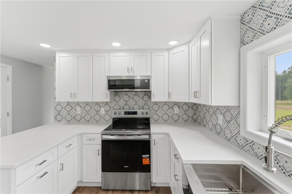 109 Hudson Pond Road Property Photo 4