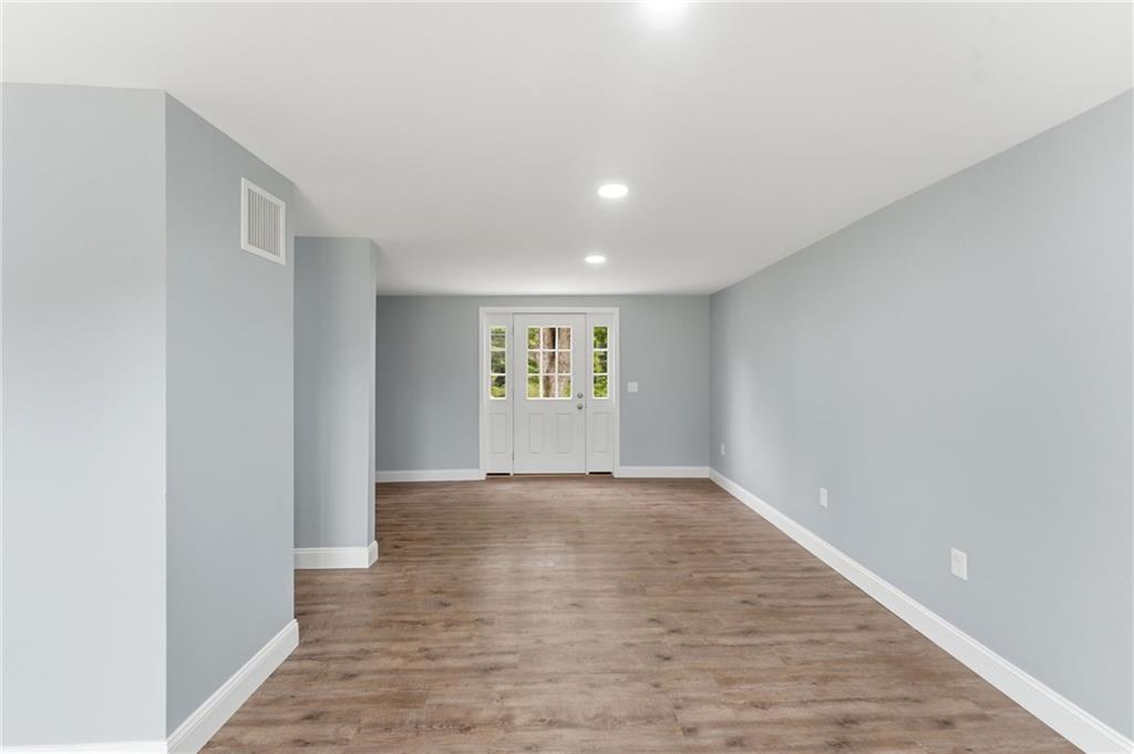 109 Hudson Pond Road Property Photo 10