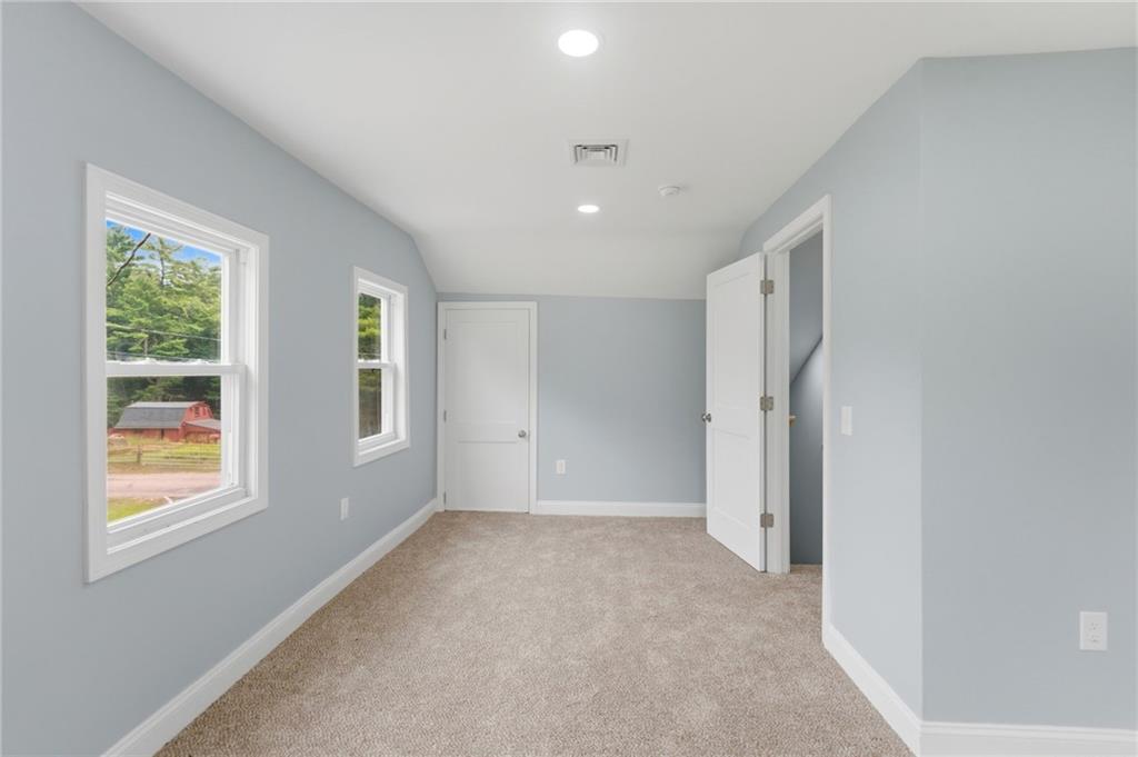 109 Hudson Pond Road Property Photo 24