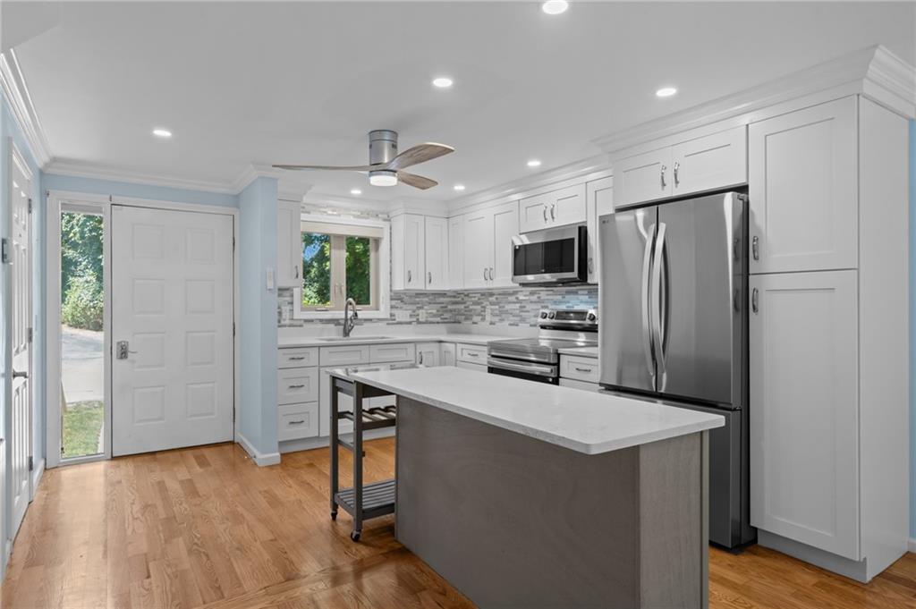 335 South Pier Road Road Unit 3b Property Photo 5