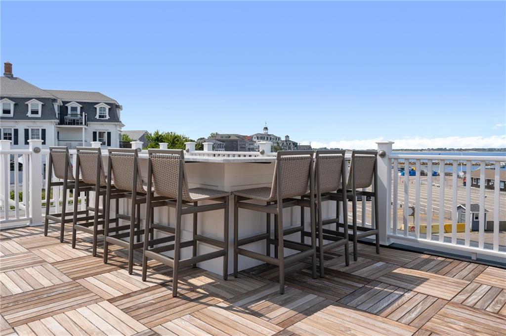 212 Water Street Property Photo 36
