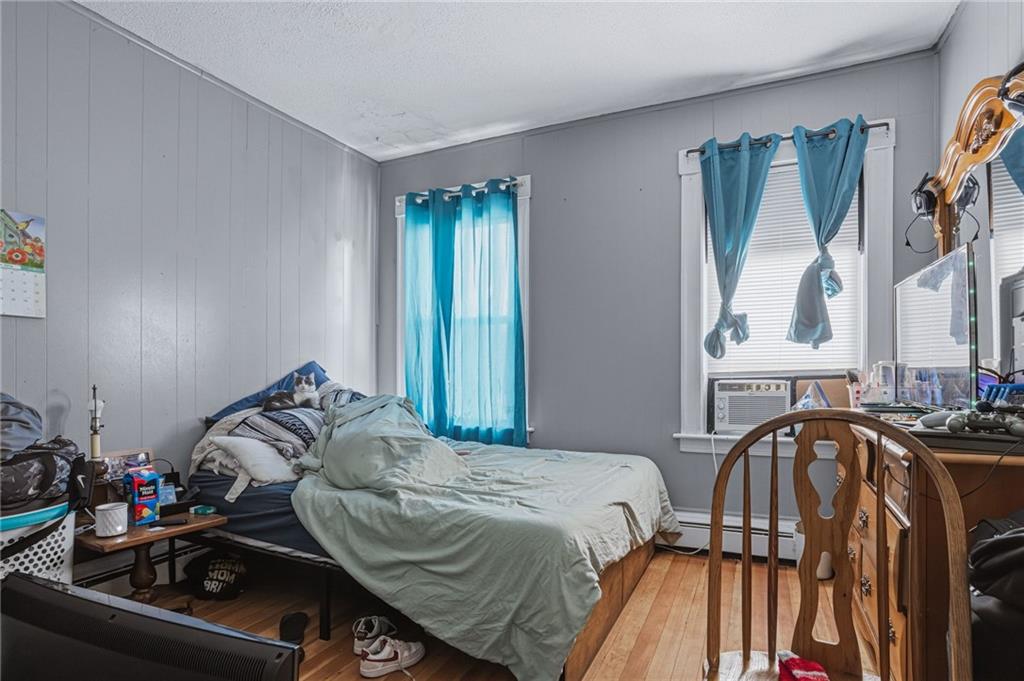 937 939 Social Street Property Photo 13