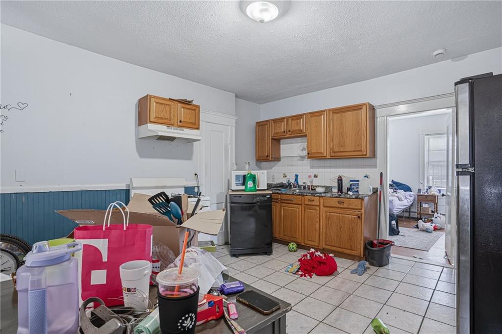 937 939 Social Street Property Photo 21