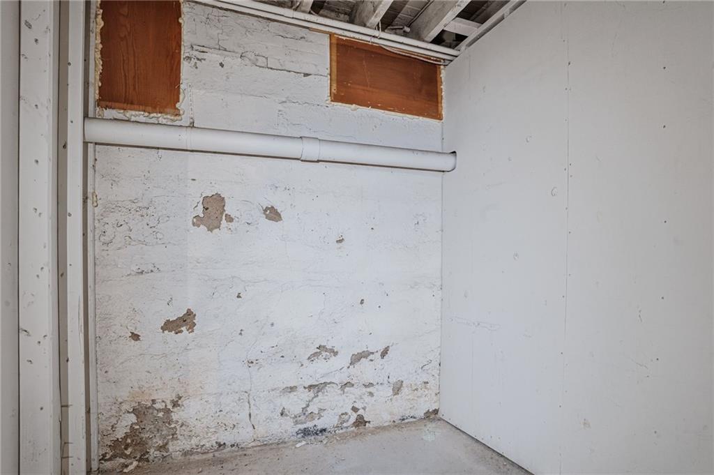 937 939 Social Street Property Photo 27
