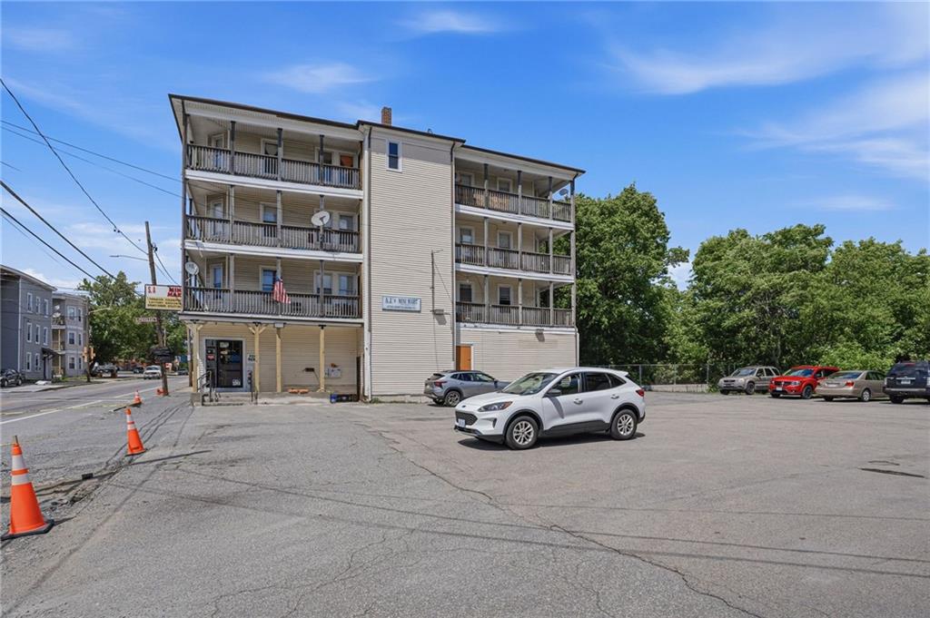 937 939 Social Street Property Photo 37