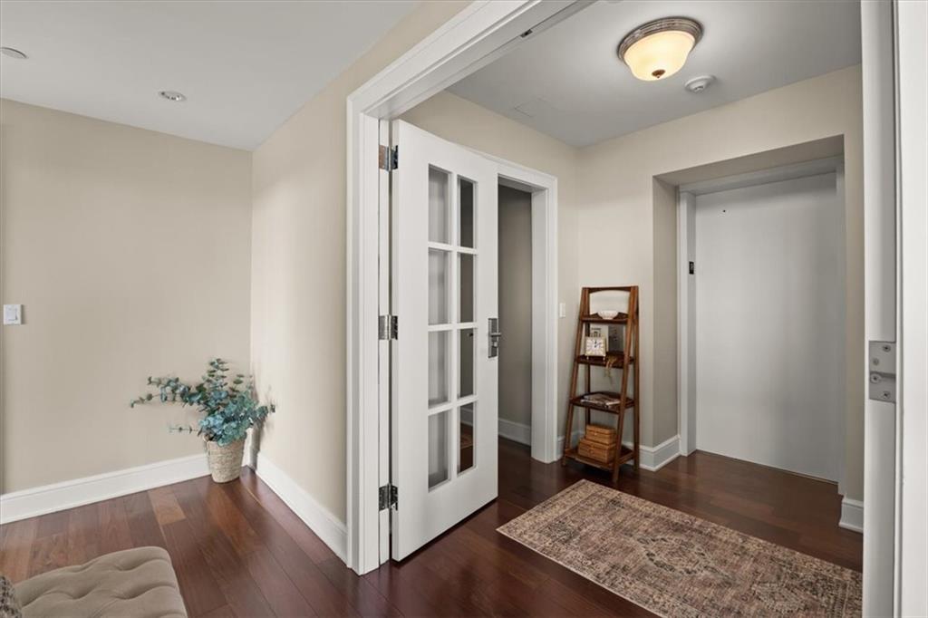 1 Tower Drive Unit 1106 Property Photo 2