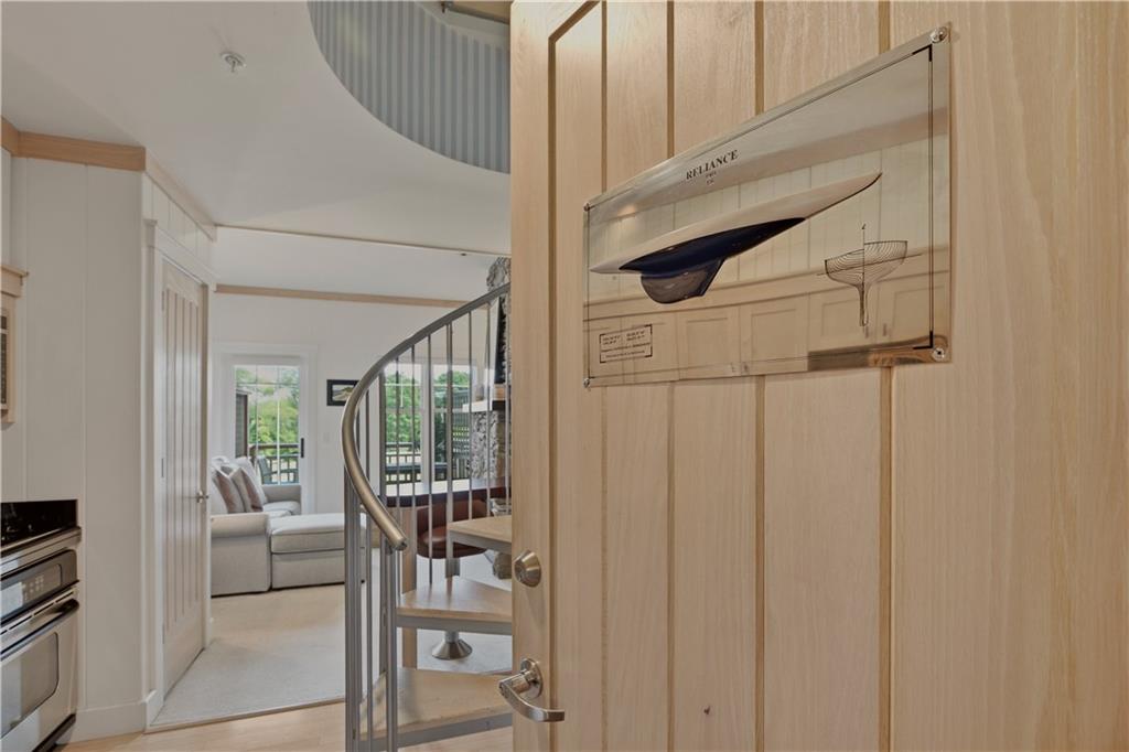 275 Depot Avenue Unit Reliance Property Photo 4