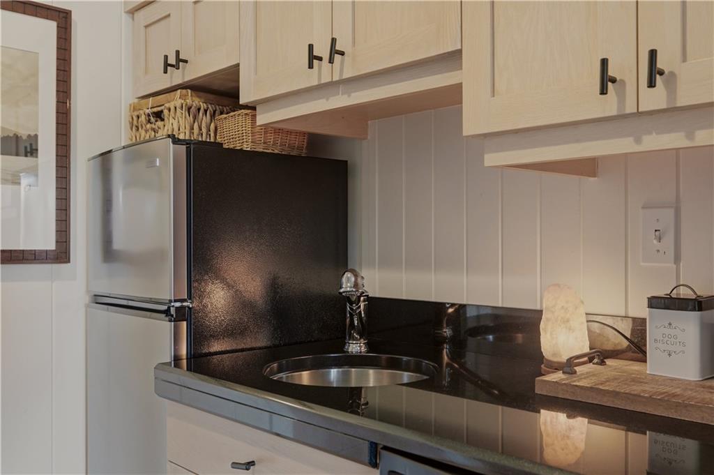 275 Depot Avenue Unit Reliance Property Photo 7