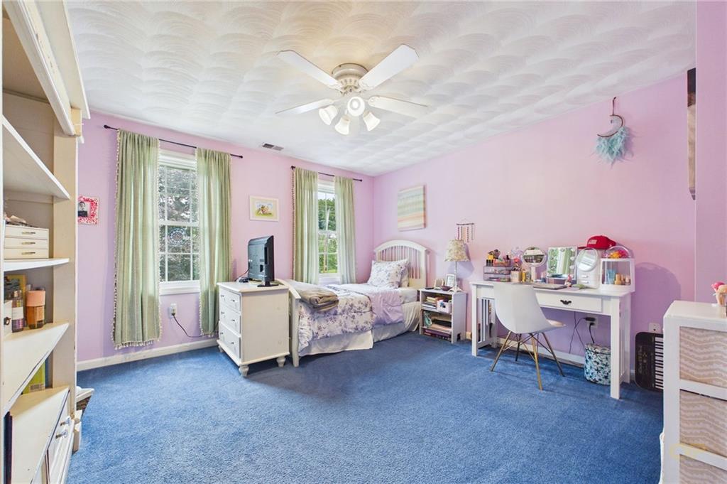 152 Concord Avenue Property Photo 19