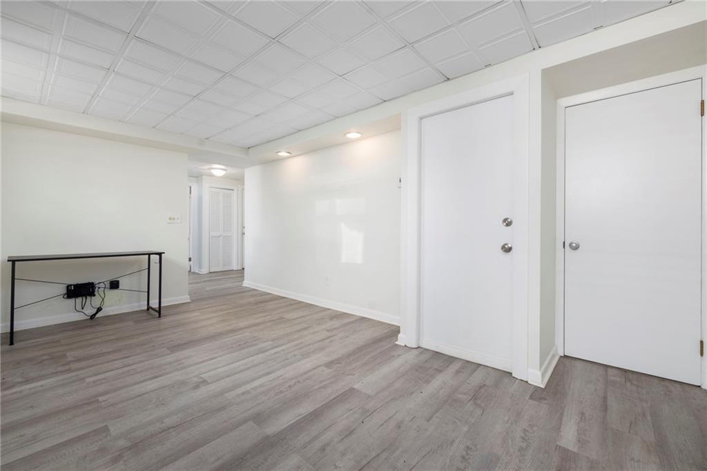11 North Avenue Unit 7 Property Photo 9