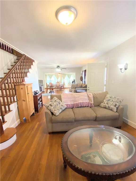 128 Fern Street Property Photo 3