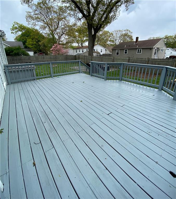 128 Fern Street Property Photo 25