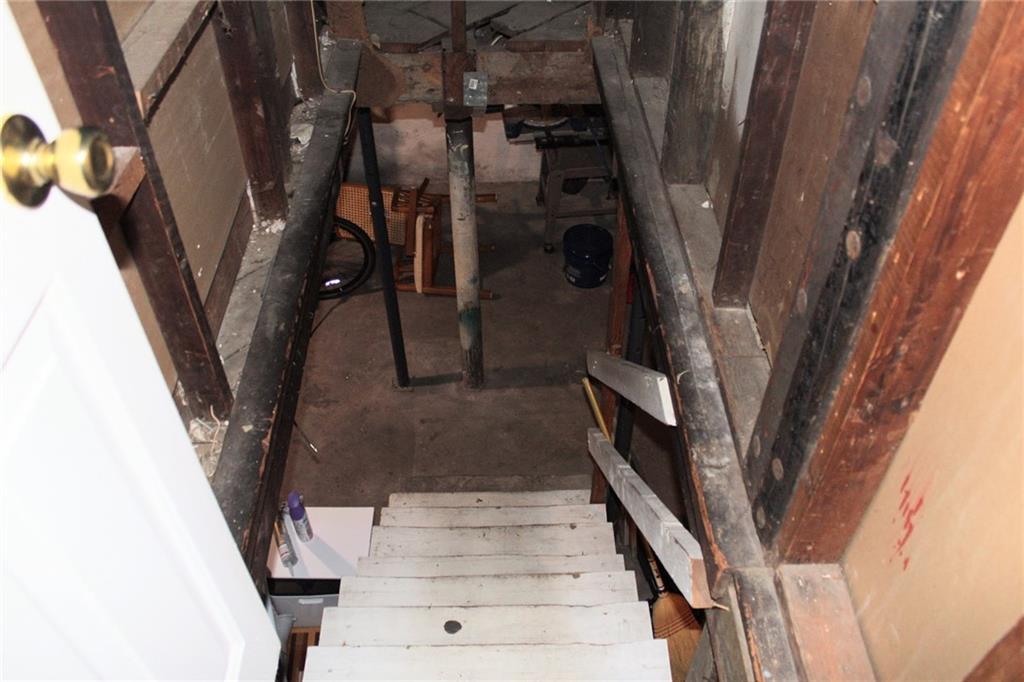 128 Fern Street Property Photo 29
