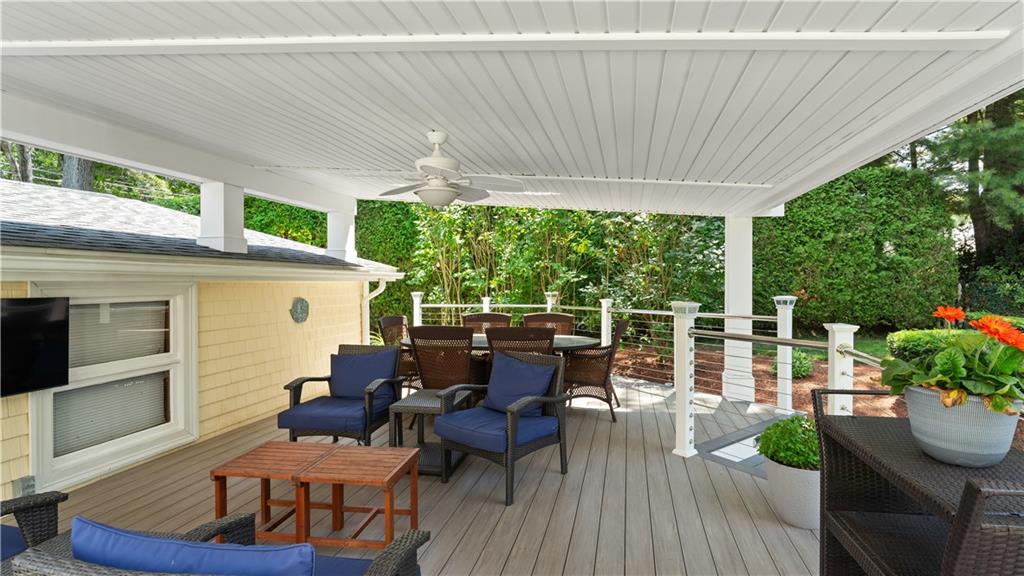 91 Love Lane Property Photo 39