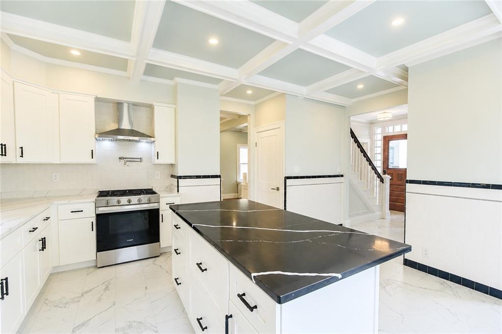 15 Redfern Street Property Photo 4