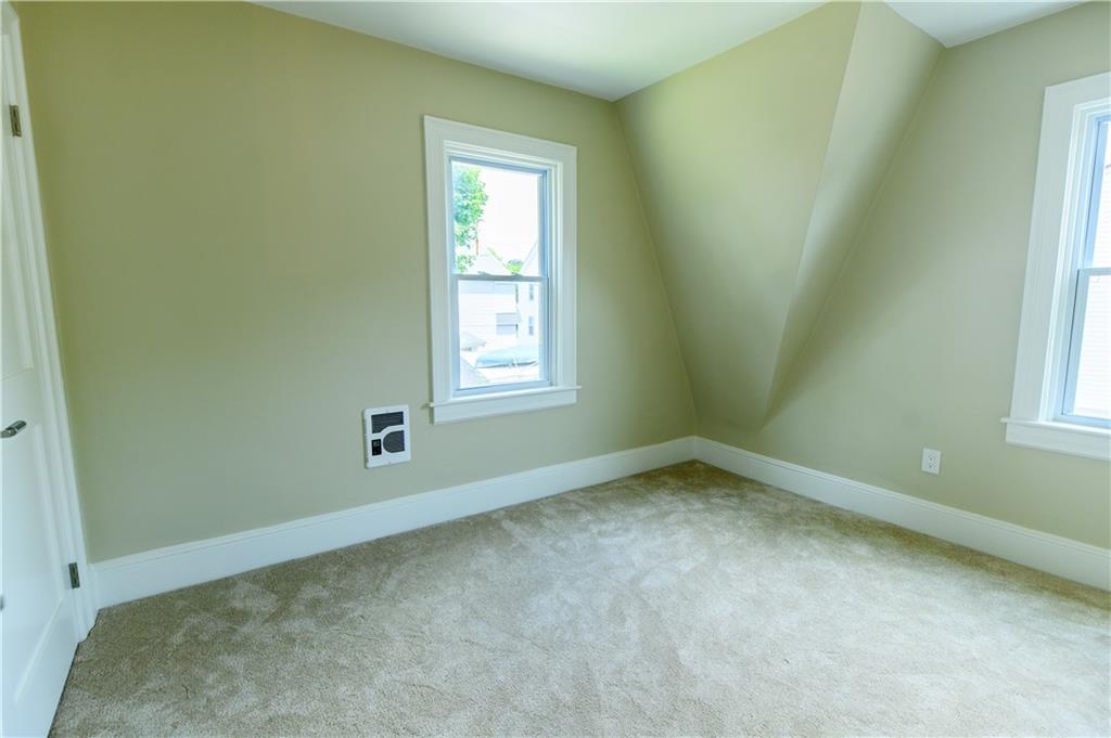 15 Redfern Street Property Photo 28
