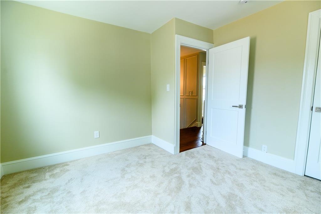 15 Redfern Street Property Photo 29