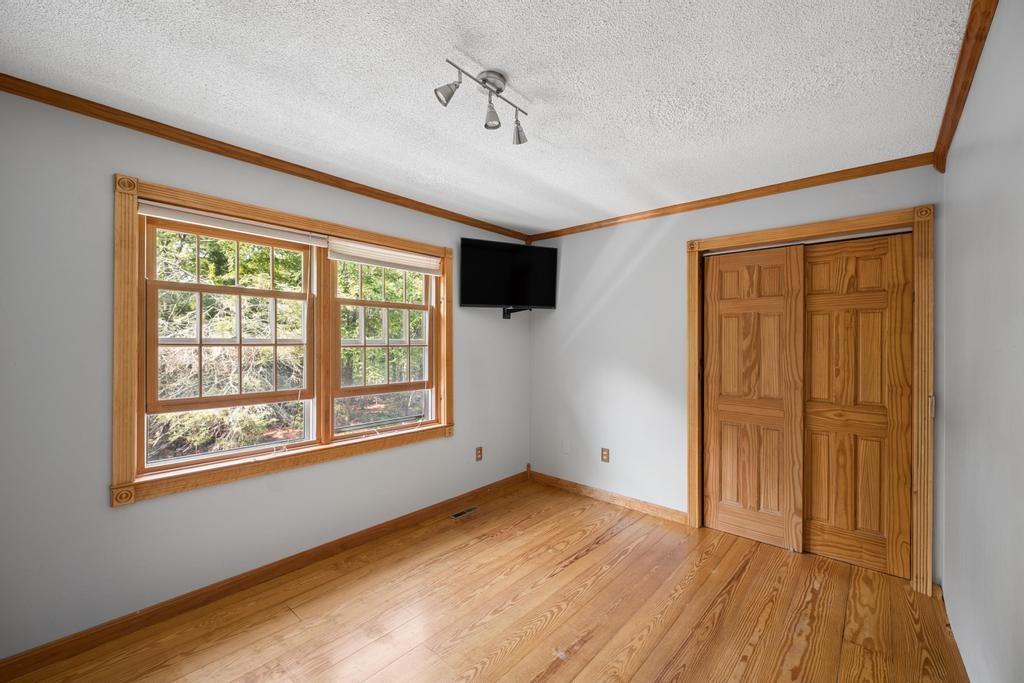 840 Lake Road Property Photo 30