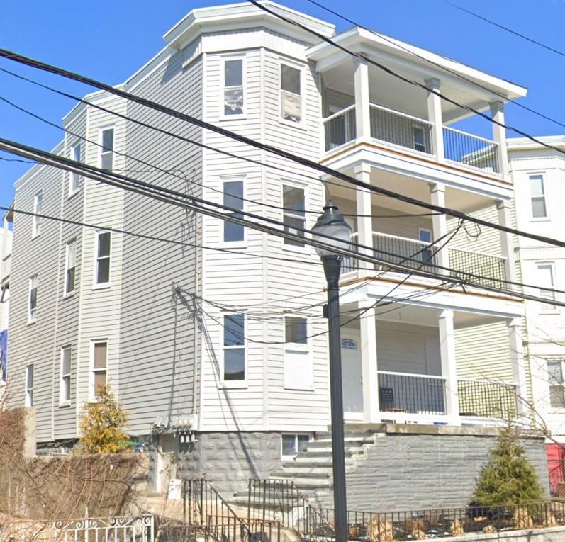 40 Temple Street UNIT 3 Property Photo 1