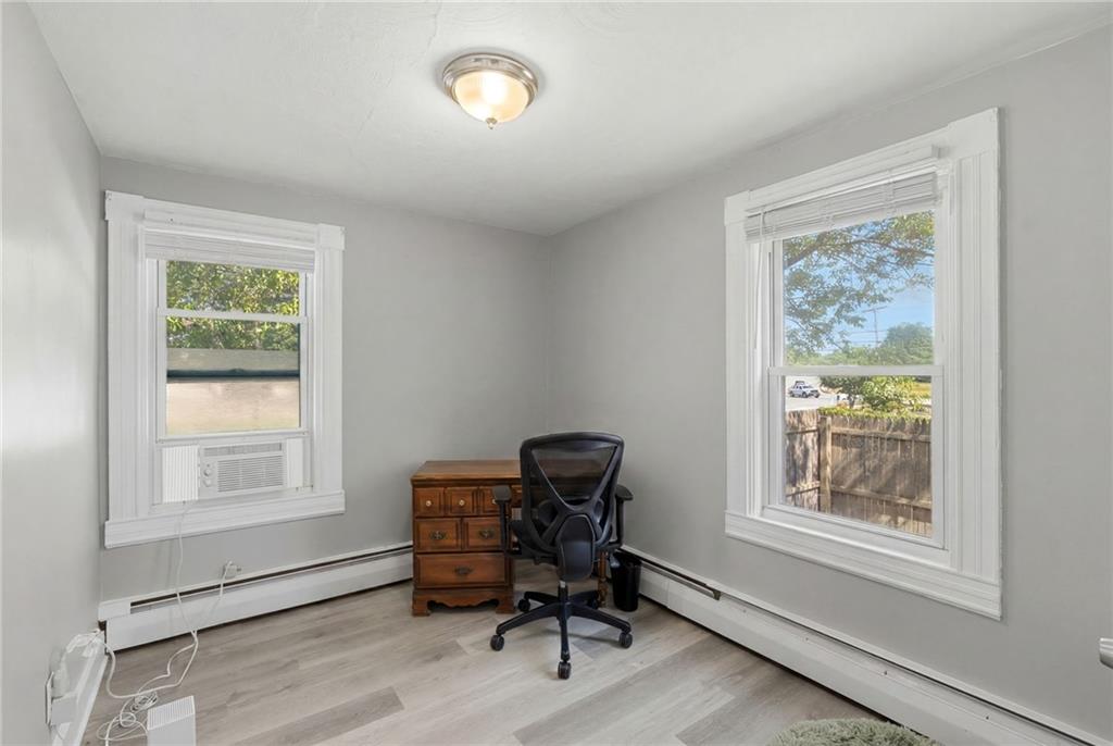 515 Davisville Road Property Photo 10