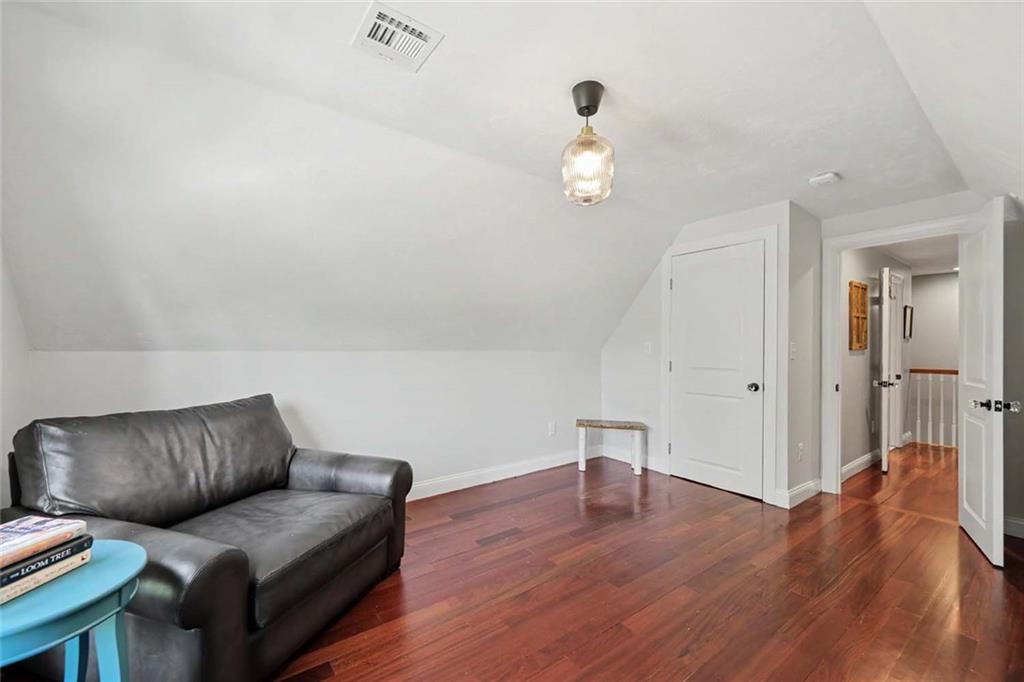 53 Olney Street Property Photo 28