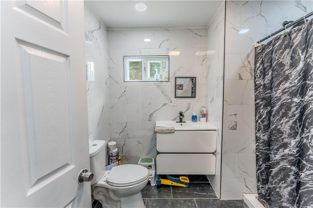 98 Stanwood Street Property Photo 4