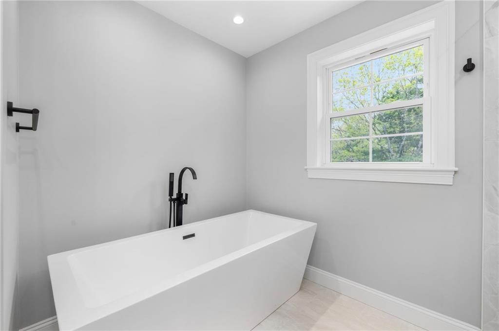 59 Club House Road Property Photo 26