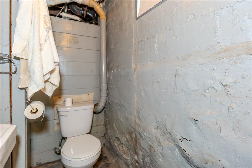57 Hazael Street Property Photo 37