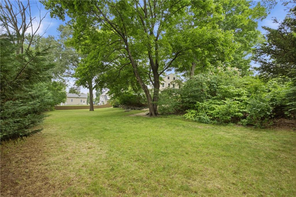 1331 New London Avenue Property Photo 36