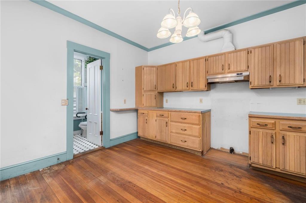 36 Ayrault Street Property Photo 13