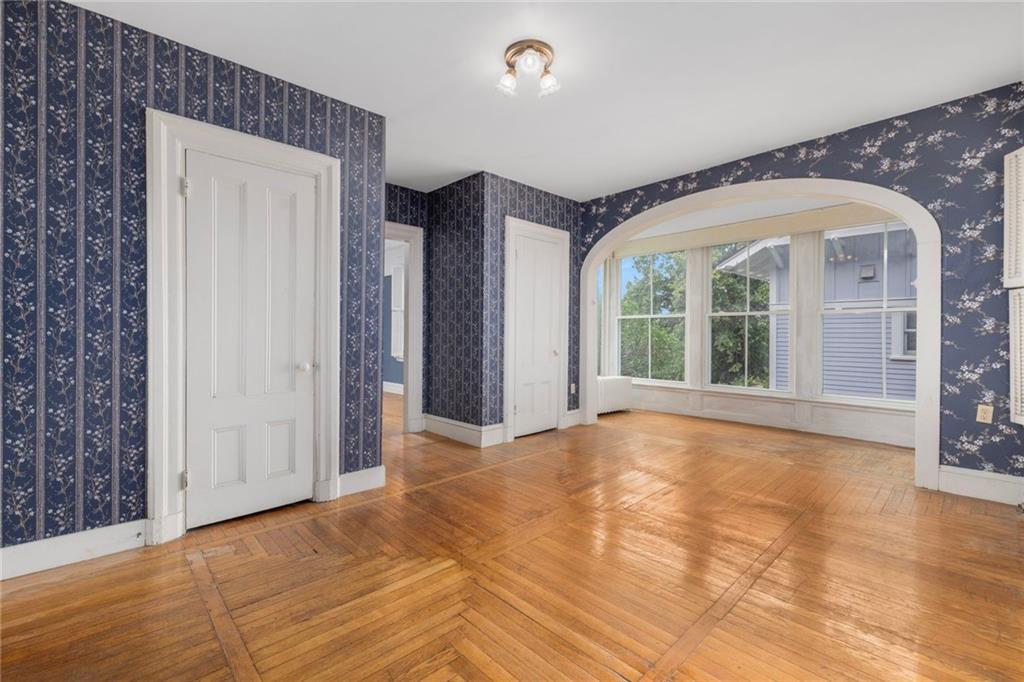 36 Ayrault Street Property Photo 22
