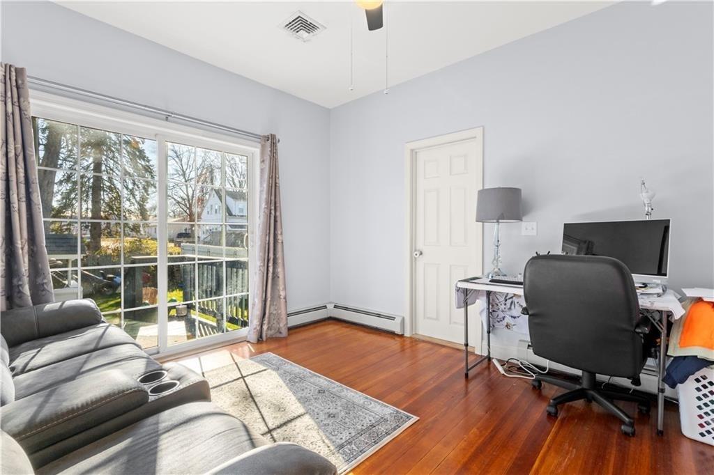 136 Windmill Street Property Photo 5