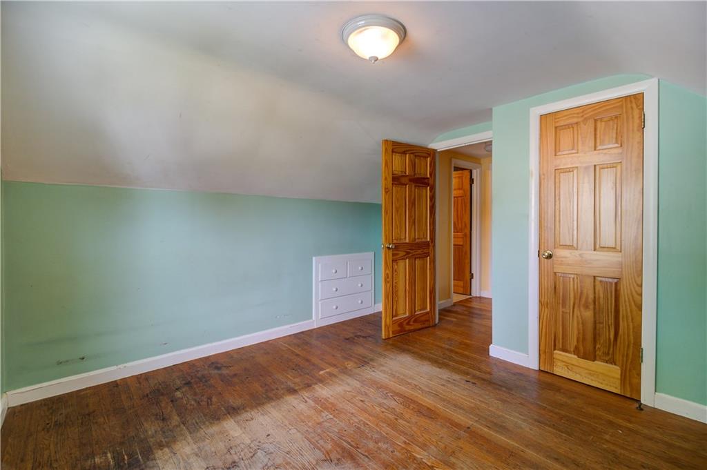 73 Lindy Avenue Property Photo 9
