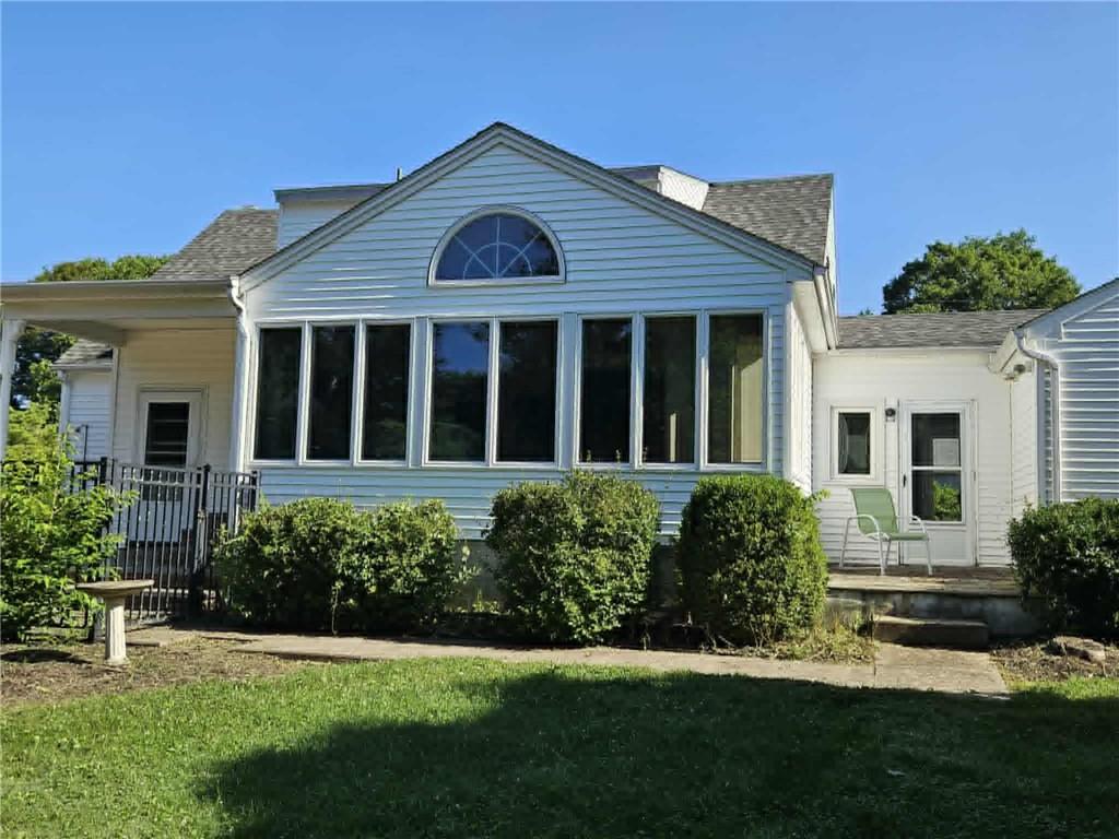 1 Brookdale Drive Property Photo 3