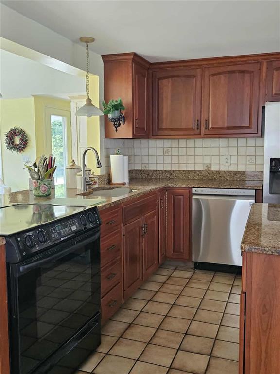 1 Brookdale Drive Property Photo 9