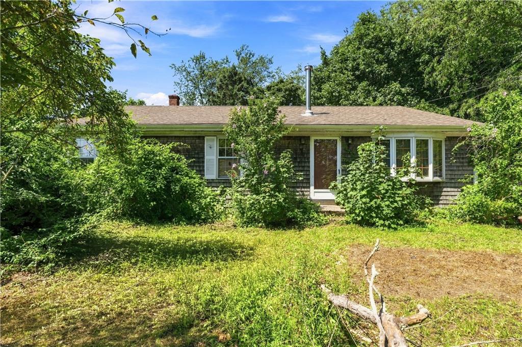 54 Narragansett Boulevard Property Photo 1
