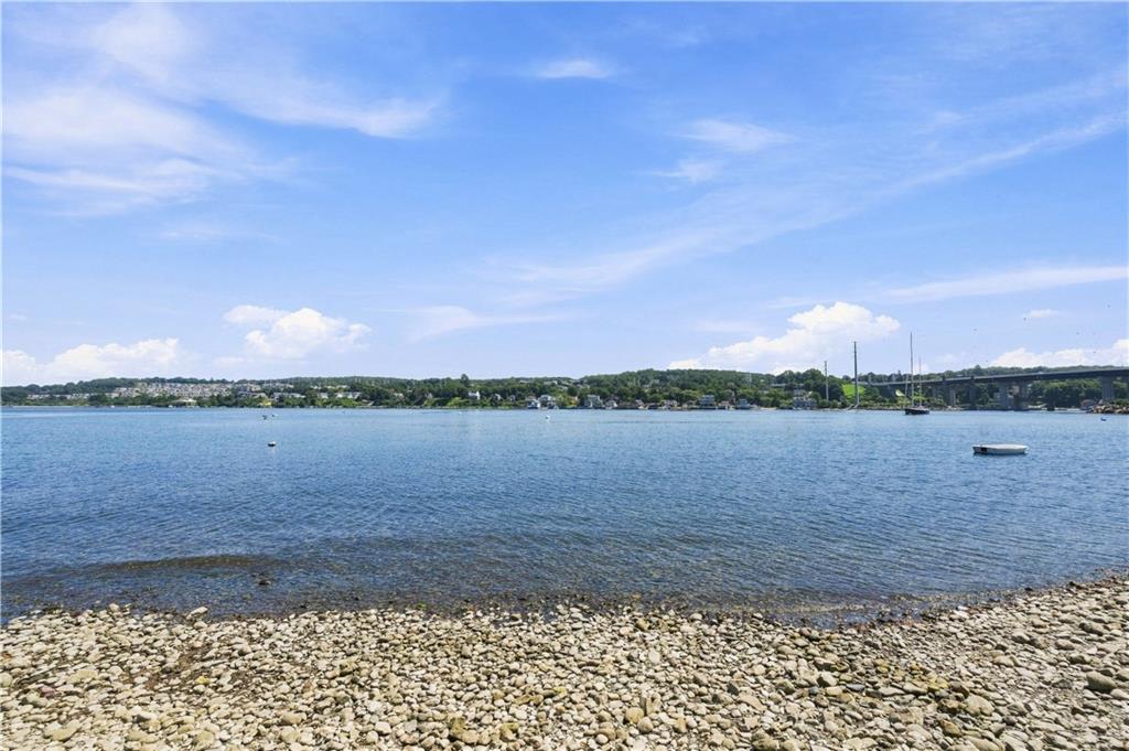 54 Narragansett Boulevard Property Photo 24