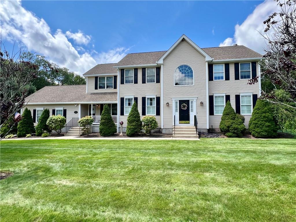 35 East Lantern Road Property Photo 1