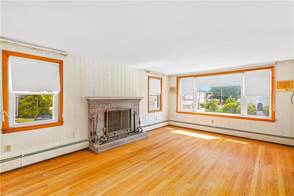 54 Burnett Street Property Photo 9