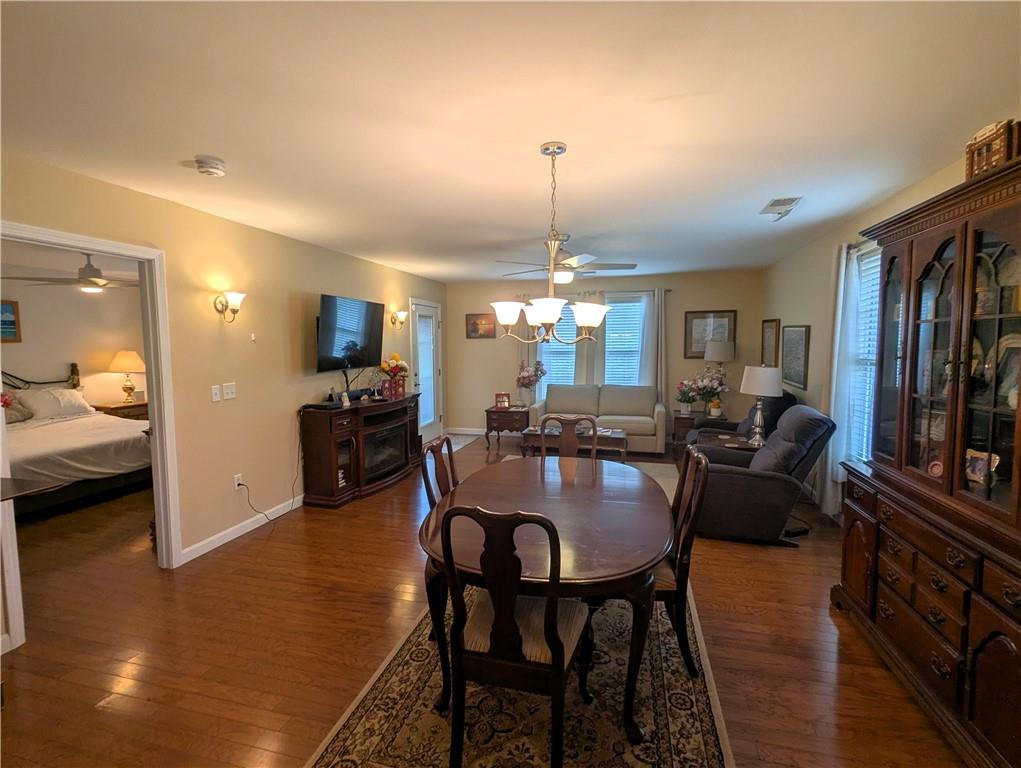105 Village Green Circle Property Photo 5
