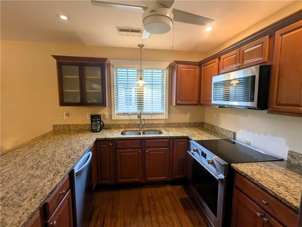 105 Village Green Circle Property Photo 11