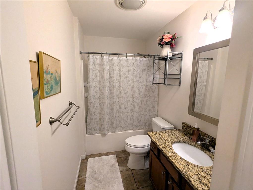105 Village Green Circle Property Photo 20