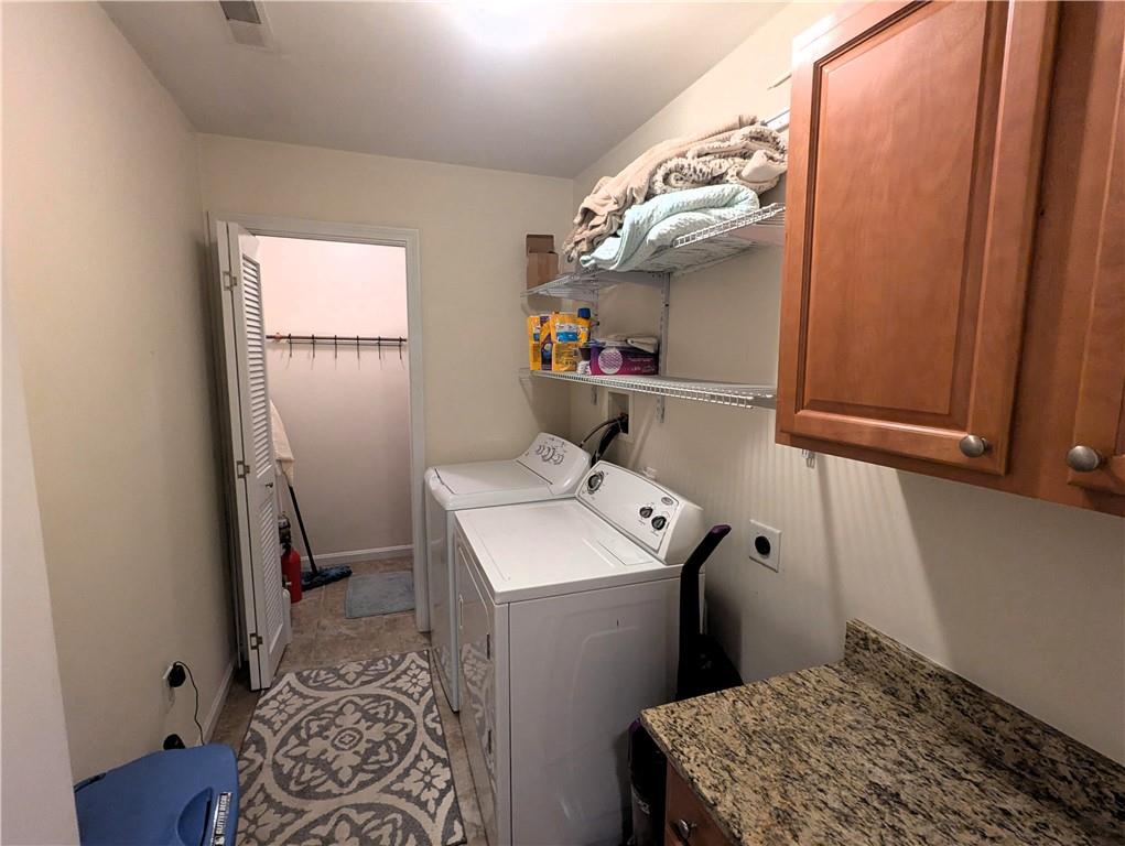105 Village Green Circle Property Photo 21