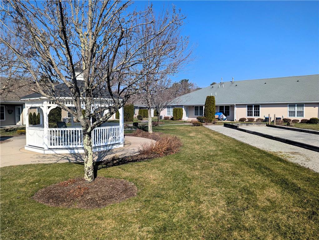 105 Village Green Circle Property Photo 28