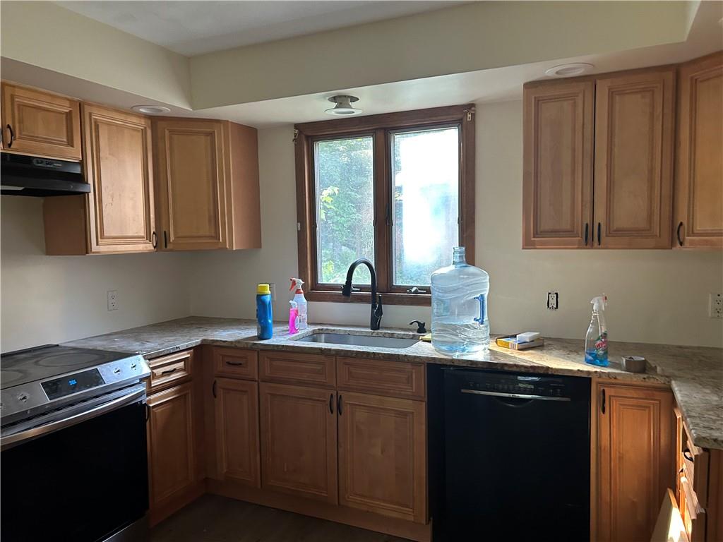 20 Fry Pond Road Property Photo 4