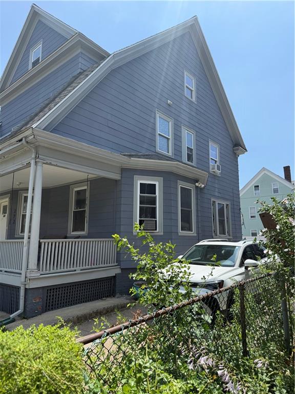 272 Washington Avenue Property Photo 3